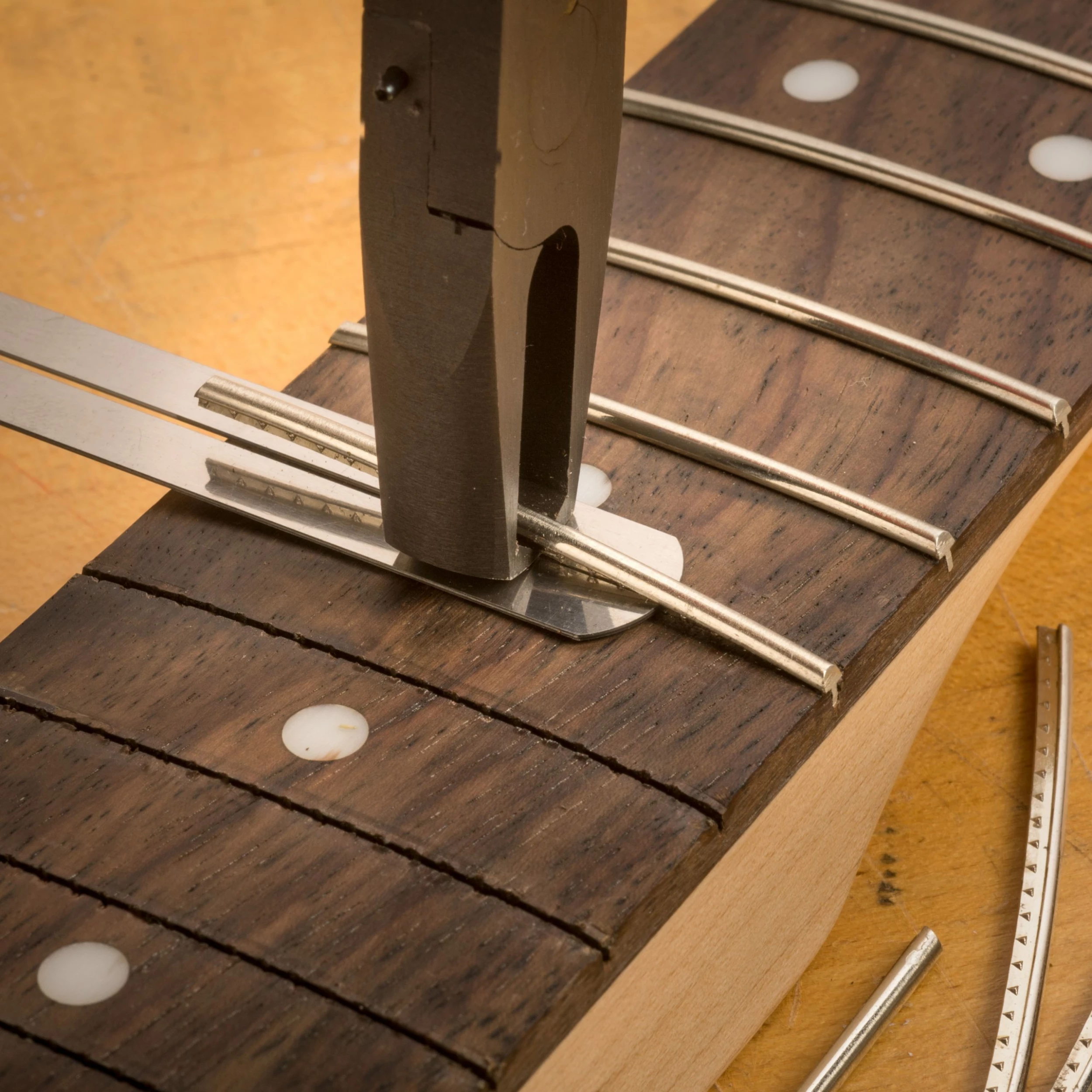 StewMac Precision Fret Puller - StewMac - Image 5