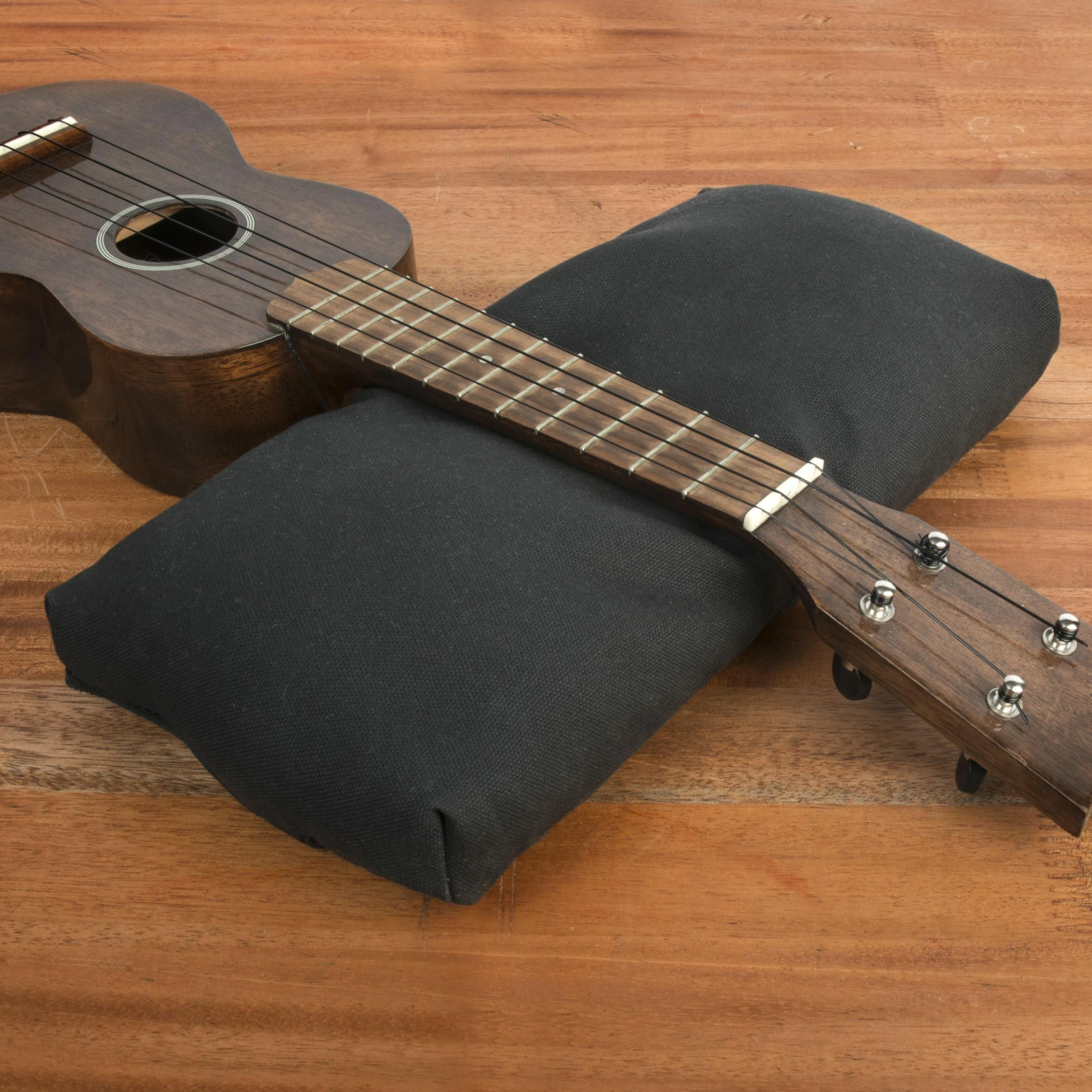 StewMac Deadblow Neck Rest - StewMac - Image 4