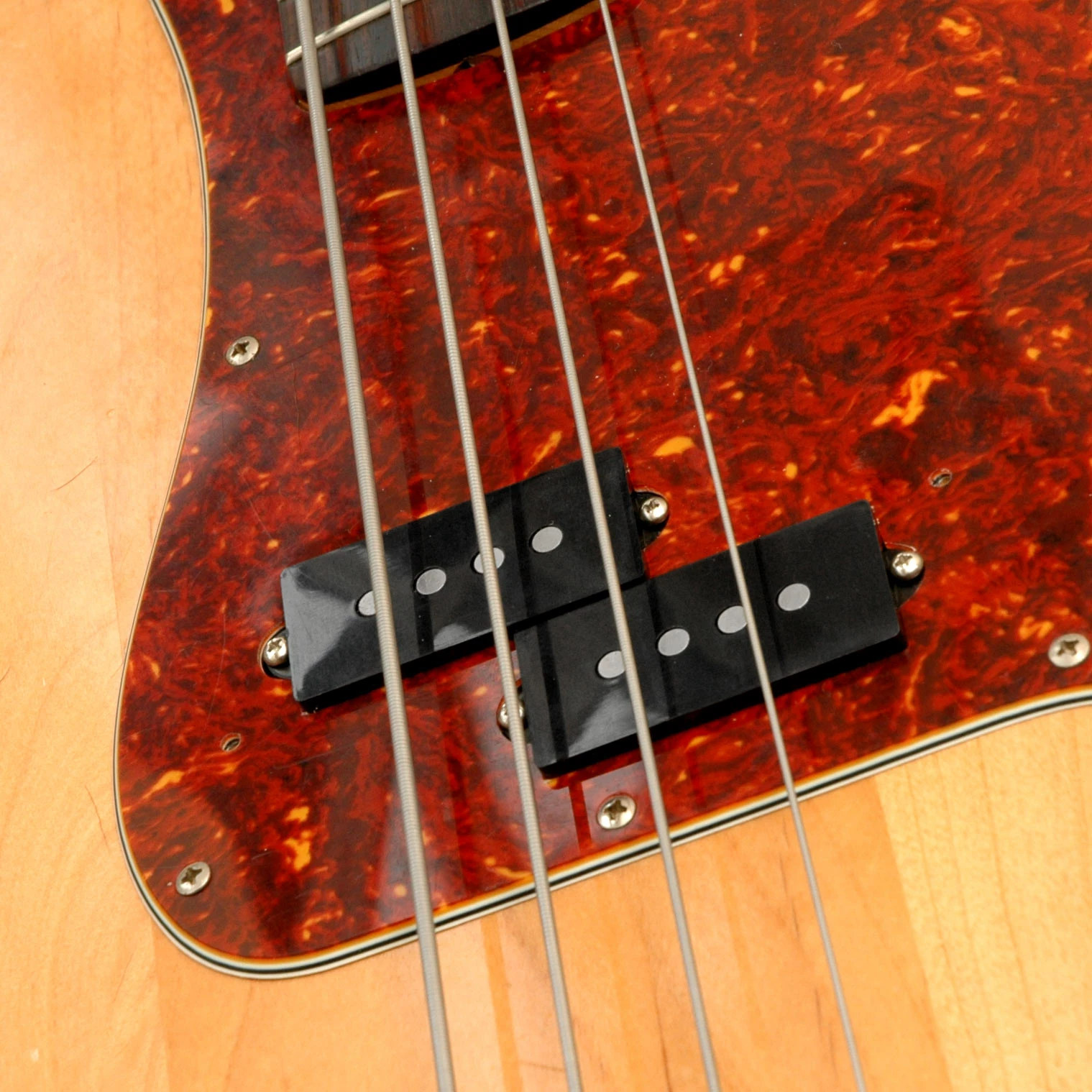 StewMac Pickups For P-Bass - StewMac - Image 2